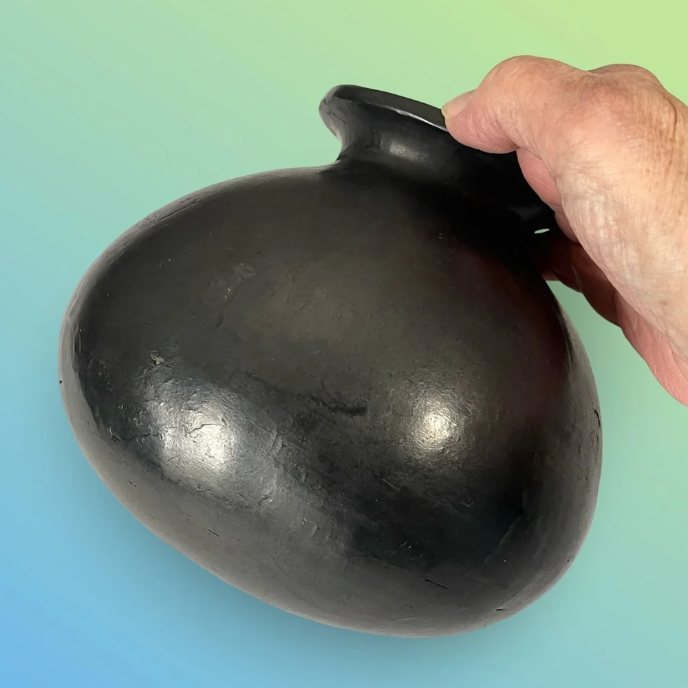 Barro Negro Decorative Pottery Jug Vase Oaxaca, Mexico 50’s